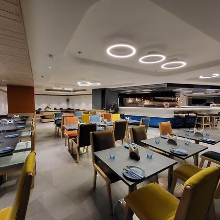 Holiday Inn Express & Suites Jaipur Gopalpura Εξωτερικό φωτογραφία