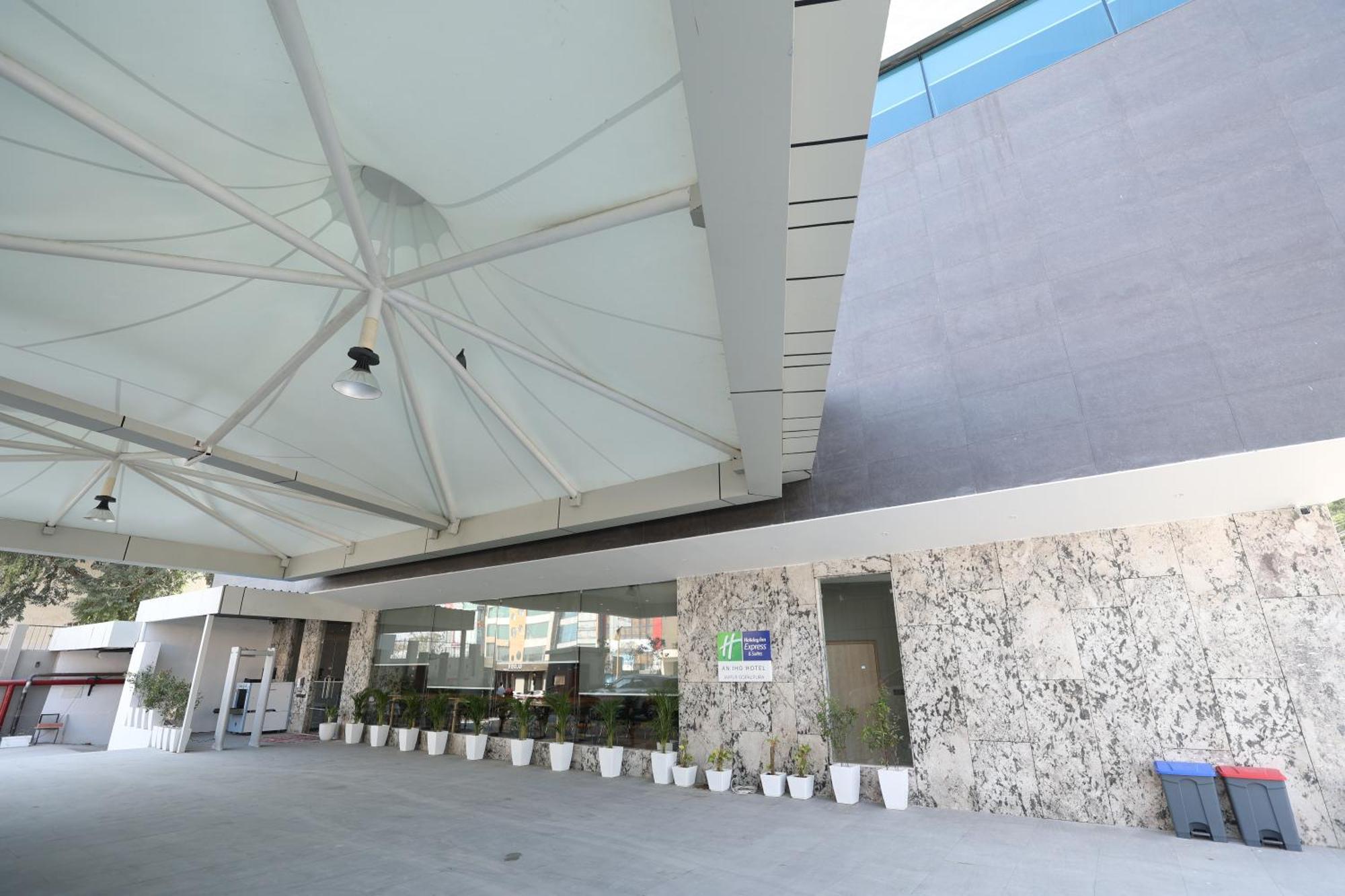 Holiday Inn Express & Suites Jaipur Gopalpura Εξωτερικό φωτογραφία