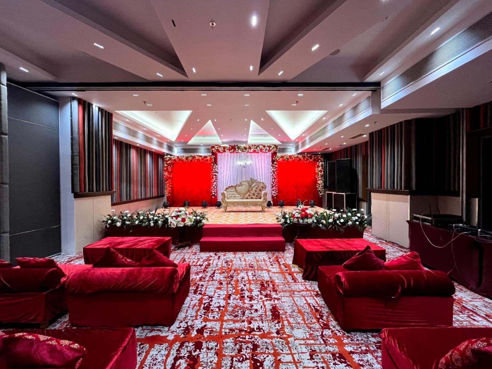 Holiday Inn Express & Suites Jaipur Gopalpura Εξωτερικό φωτογραφία