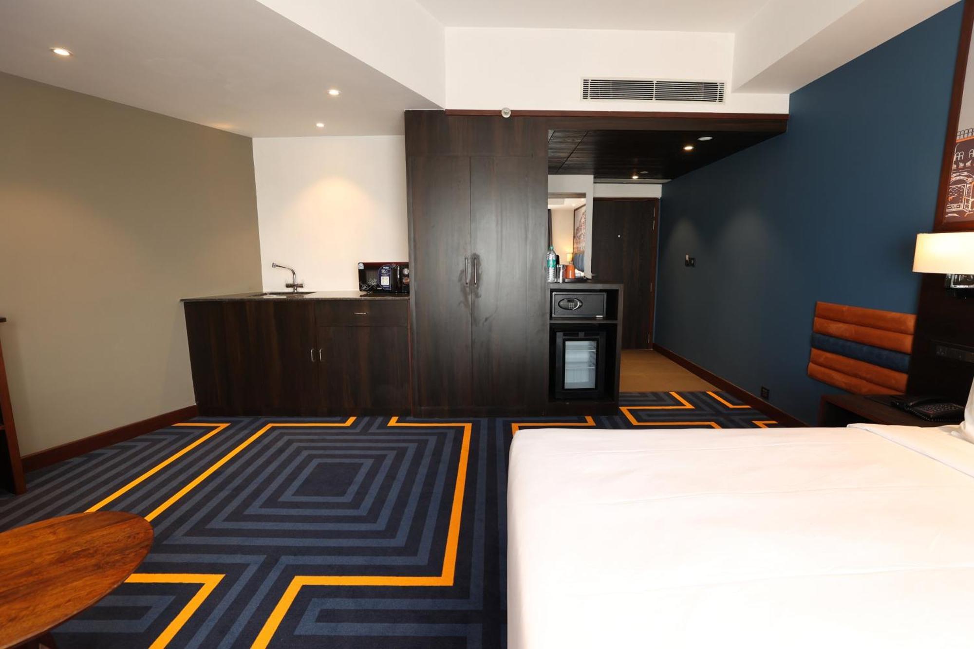 Holiday Inn Express & Suites Jaipur Gopalpura Εξωτερικό φωτογραφία